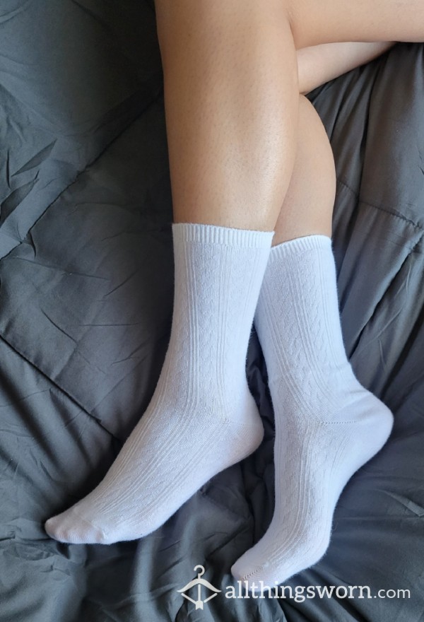 White Cable Knit Crew Socks