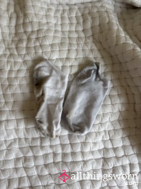 White Cloth Socks, No Show: SOLD/ DM FOR OTHER SOCK OPTIONS