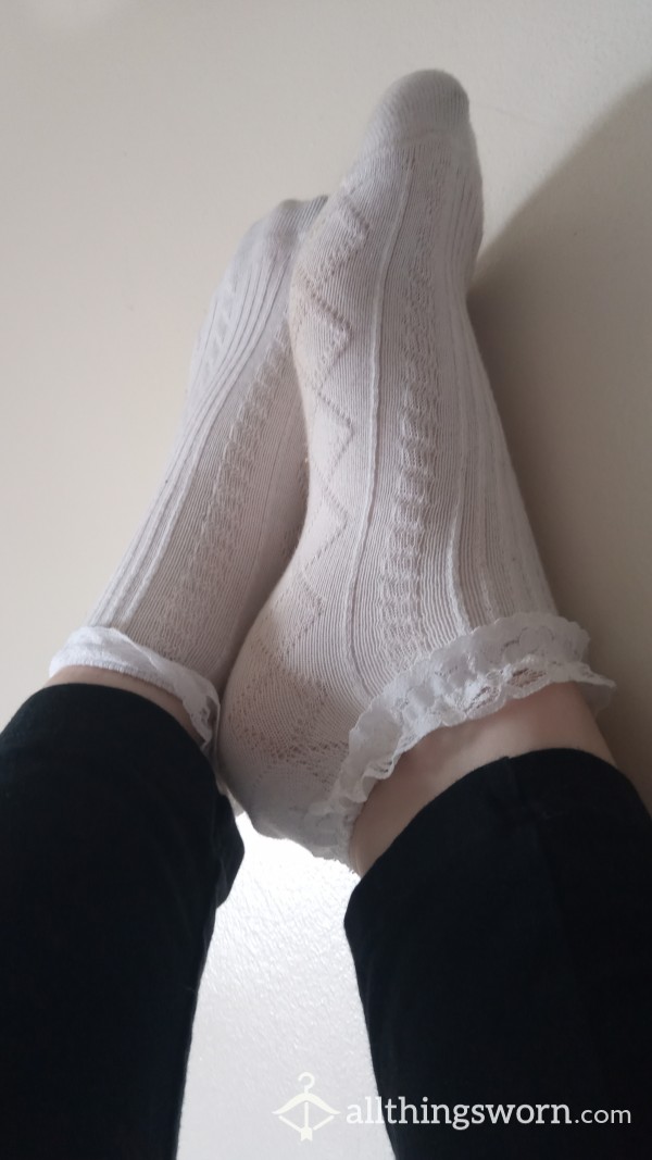 White C*ck Rubbing Frilled Trainer Socks