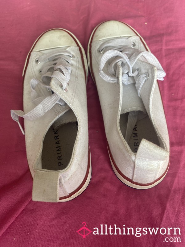 White Converse Style Size 4