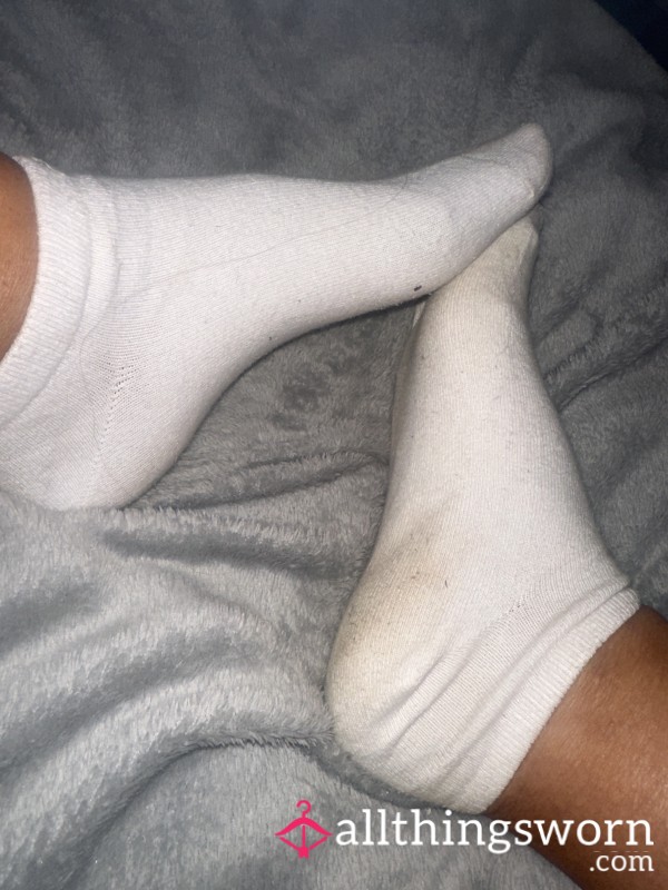 White Dirty Ankle Socks