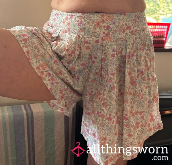 White Flowery Skorts, Size 10