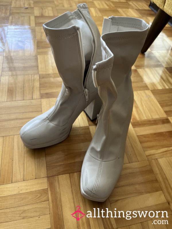 White Go Go Boots - Scuffed - Photoset In Included 🖤⛓️