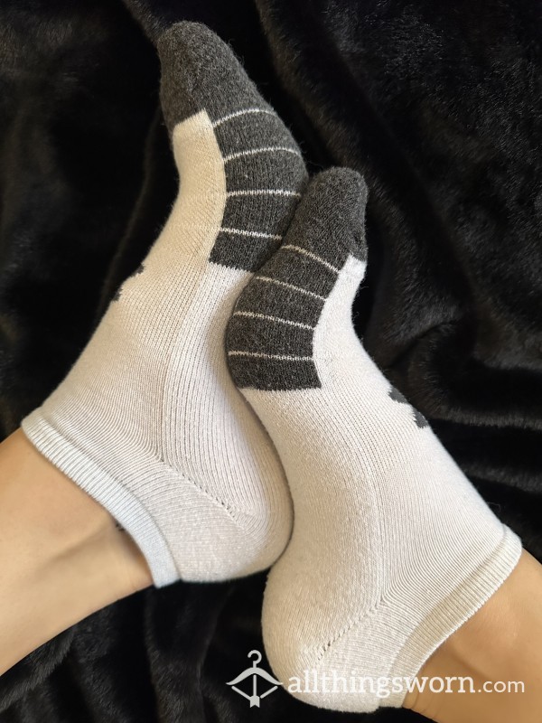 Sweaty, Dirty, Smelly Athletic Socks 🧦💦🥵