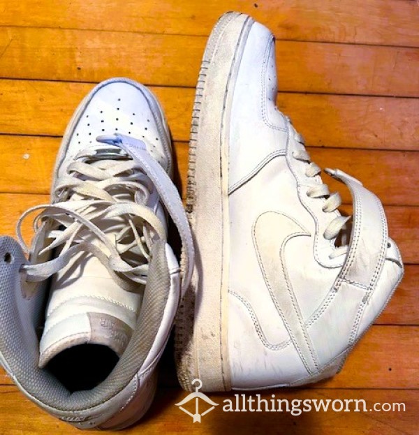 Mens 10.5 White High Top AF1s