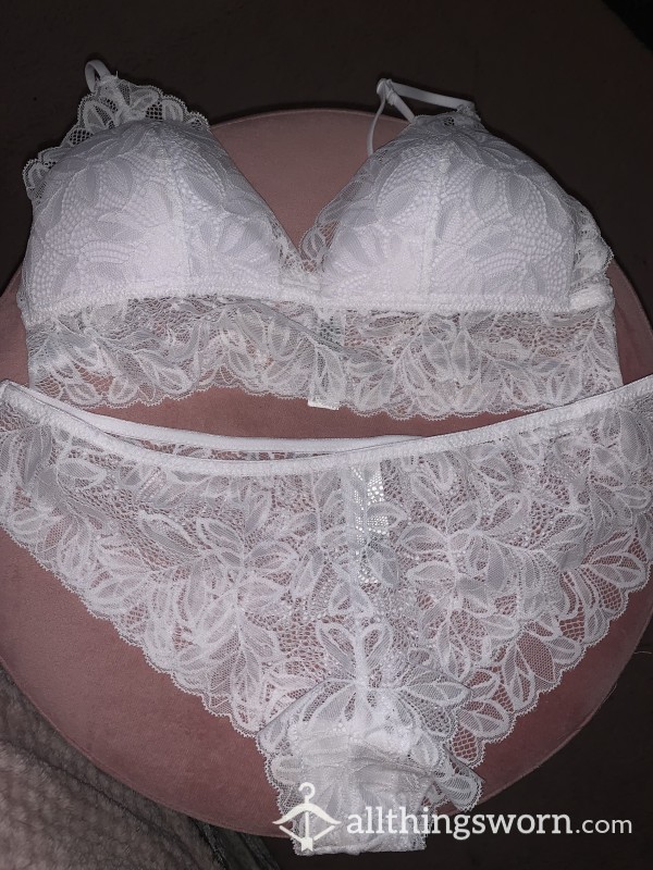 White Lace Set