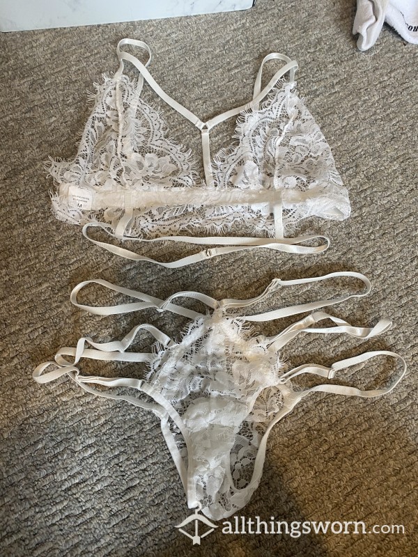 White Lace Set