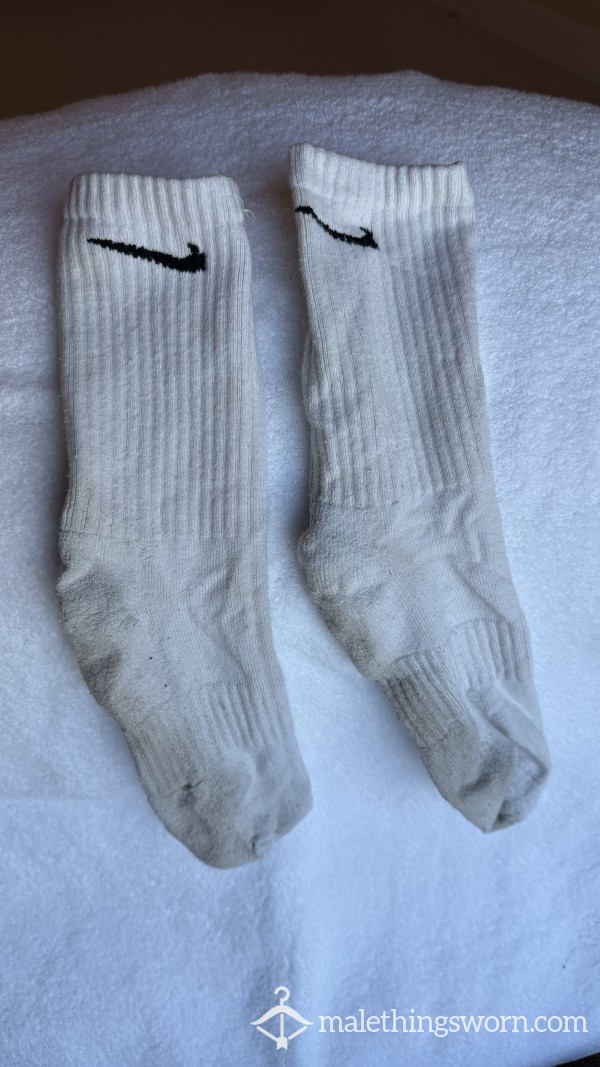 White Nike Athletic Socks