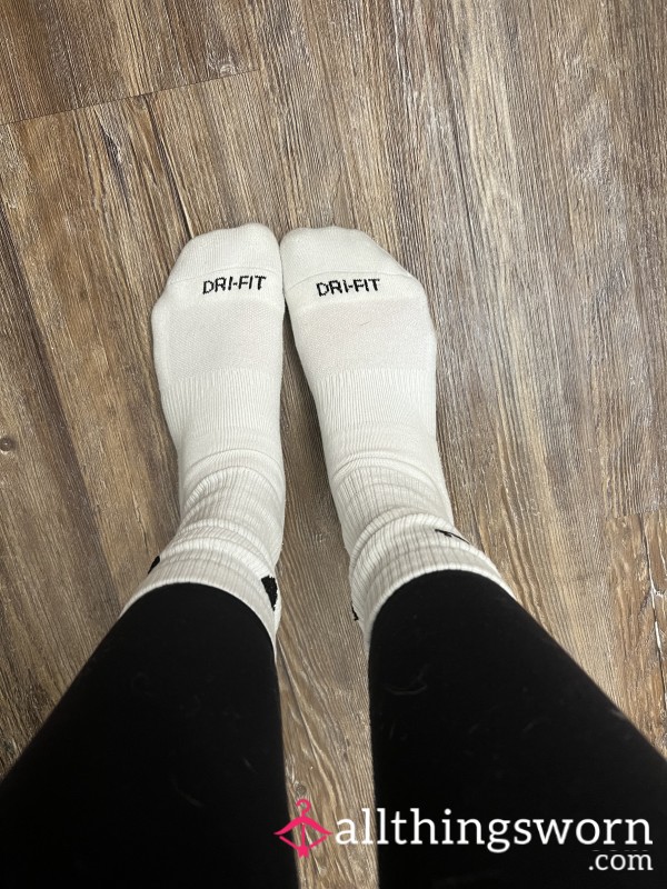 White Nike Crew Socks 🧦