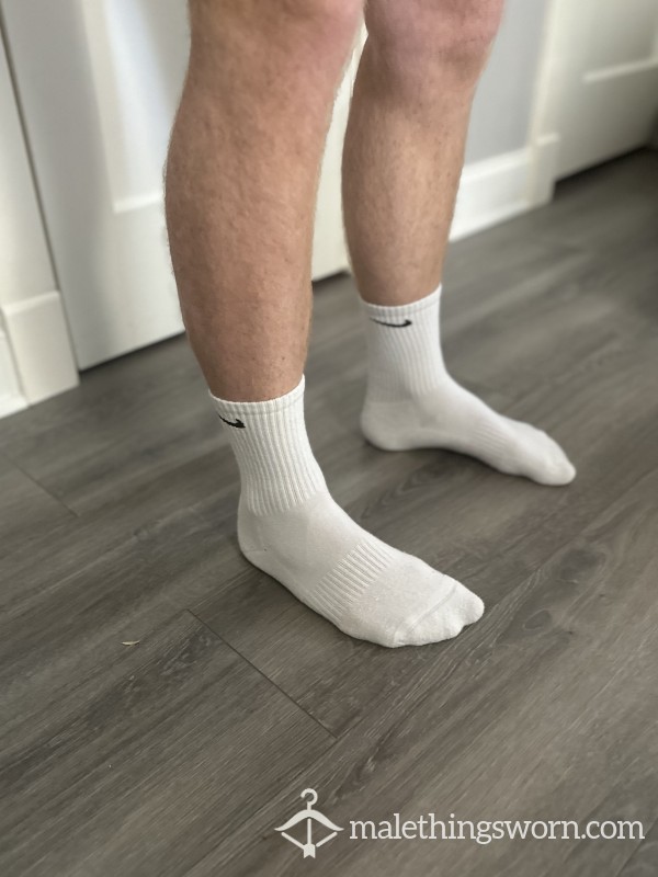 White Nike Crew Socks