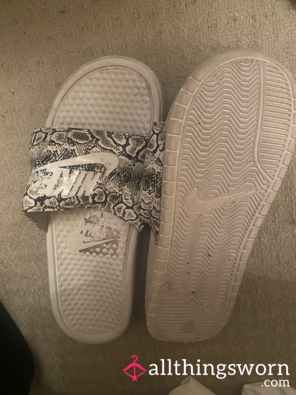 White Nike Old ,worn, Smelly Slip On