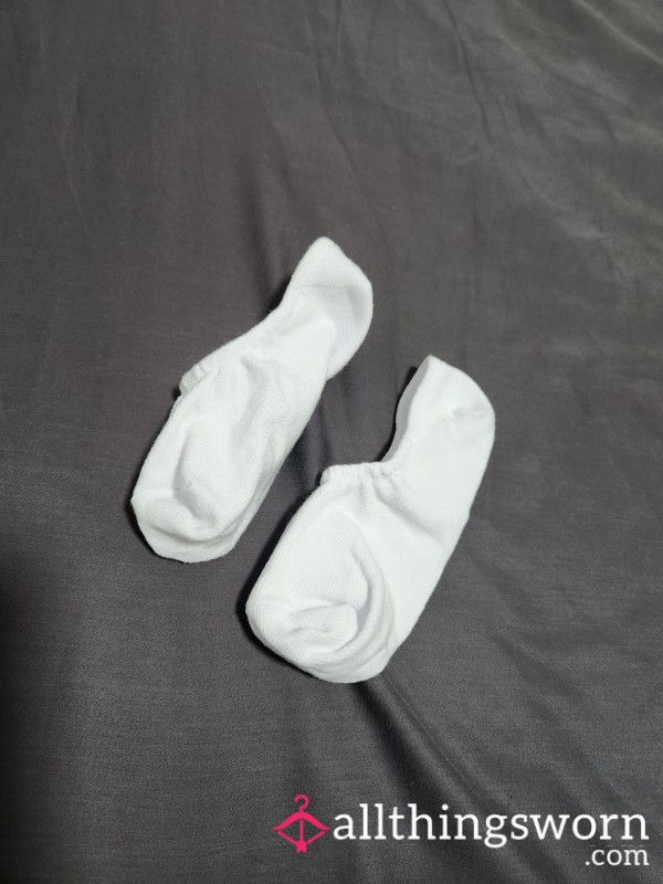 White No Show Socks