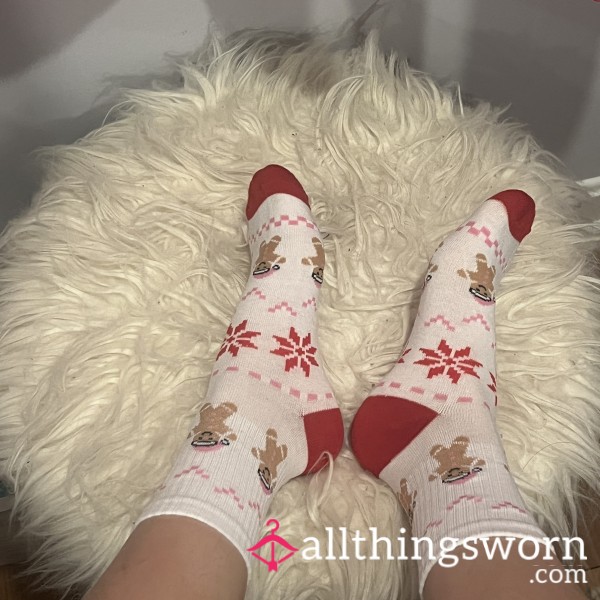 White Red Gingerbread Man Cookie Snowflake Christmas Crew Socks