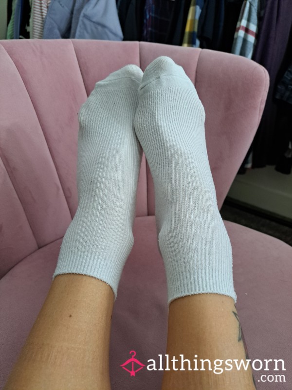 White Ribbed Socks - Worn