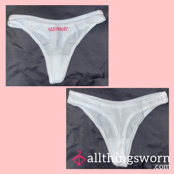 WHITE “SLEIGHIN’” - “VS PINK” CHRISTMAS COTTON THONG MEDIUM - WORN FOR 24 HOURS 💦