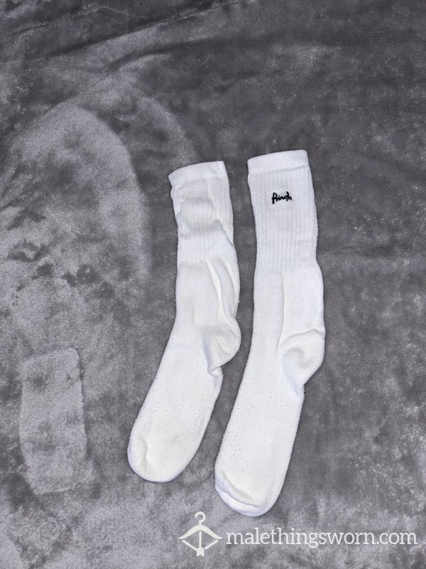 WHITE SOCKS