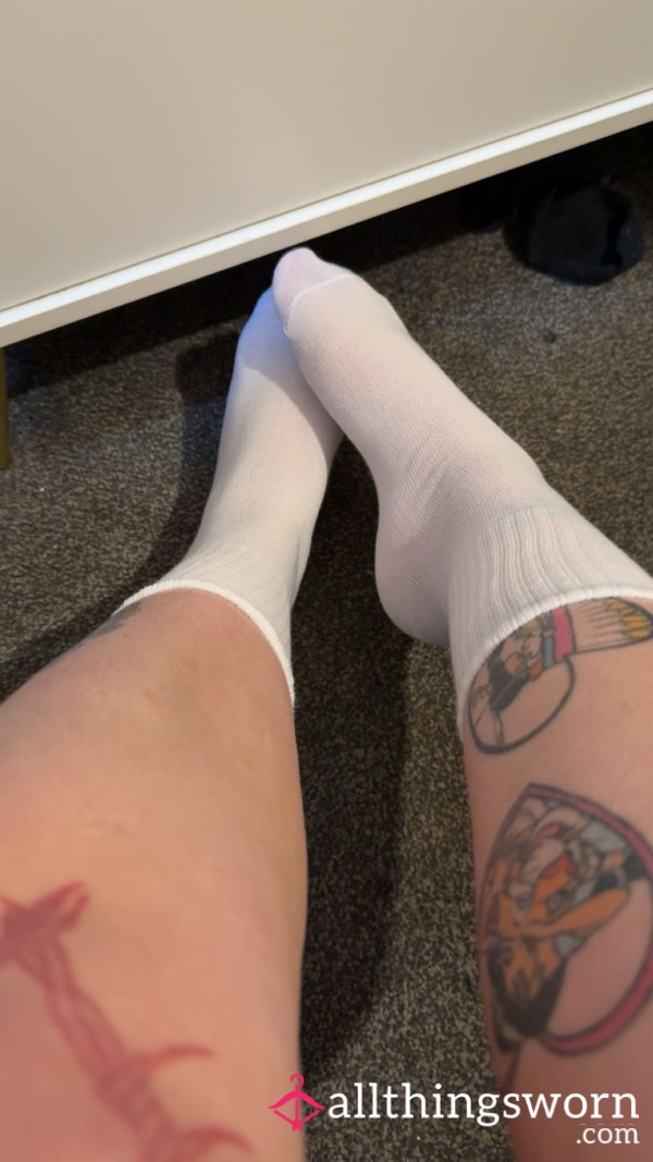 White Socks, Ready To Get Filthy For You 😈