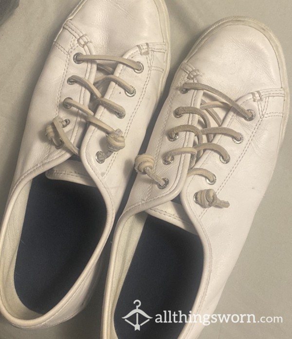 Sale - $30 White Sperry