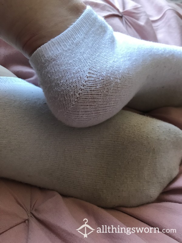 24hr White Stinky Ankle Socks