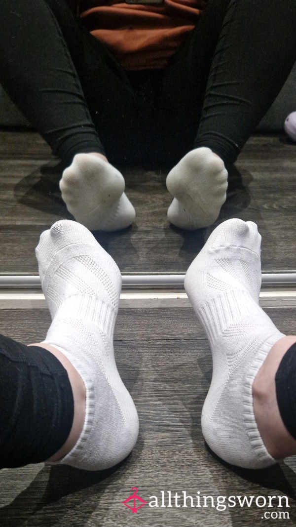 'White' Trainer Socks