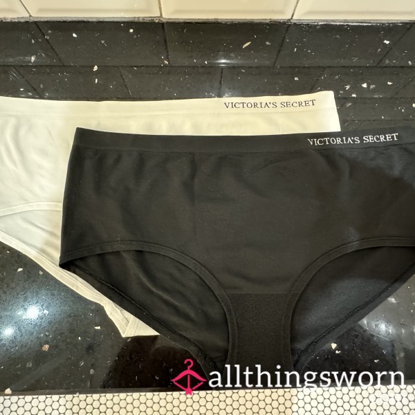 Black Or White Victorias Secret Hiphuggers Size L