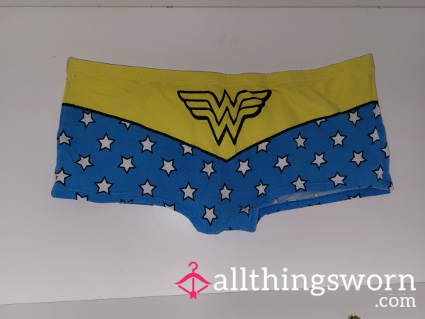 Wonder Woman Low Rise Boy Shorts