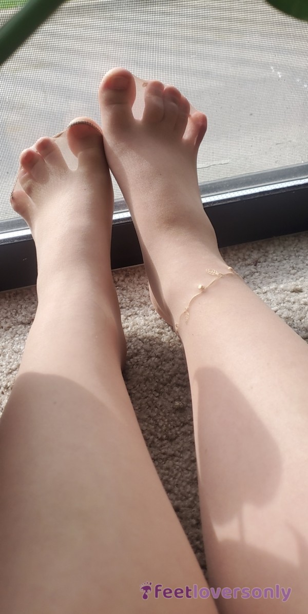 Worn 12 Hour At A Wedding, Shear Skin Tone Panty Hose