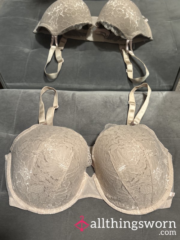 Worn 38DDD VS Lace Bra