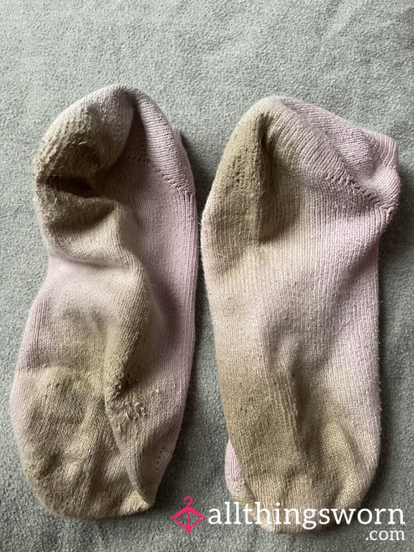 Worn And Dirty Pink Ankle Socks