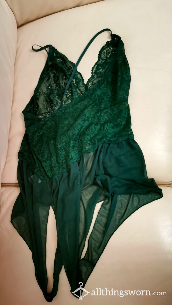 Worn Green Crotchless Babydoll. Worn 2 Days And C*m In. So S**y On. Size18/ 20 UK Or XL. All Requests Welcome. £30 💯🔥🔥🔥