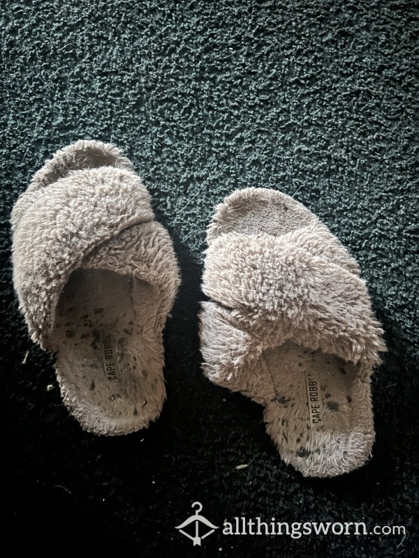 Worn Lavender Slippers