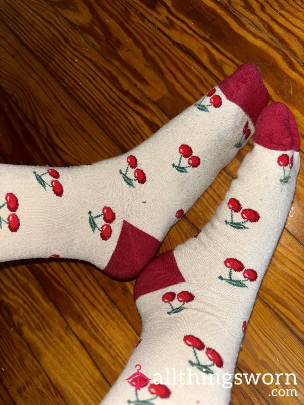 Latina Socks 🍒