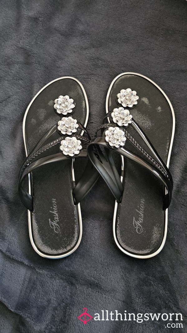 Worn Sandals UK 7