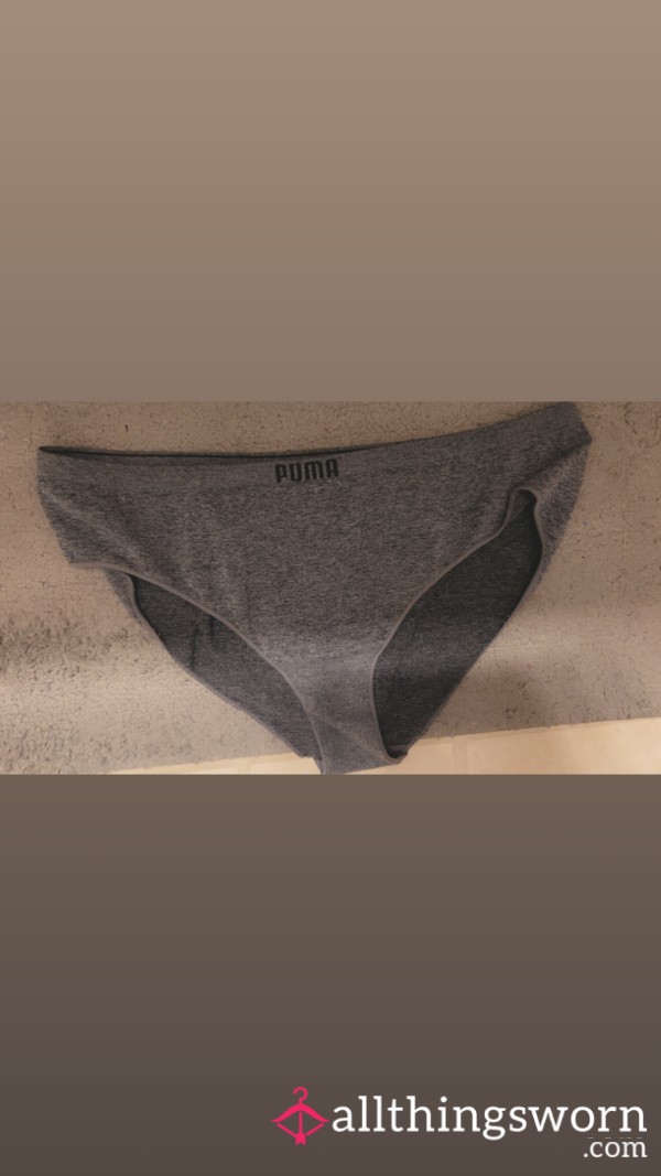 Worn Undies 💦🩷