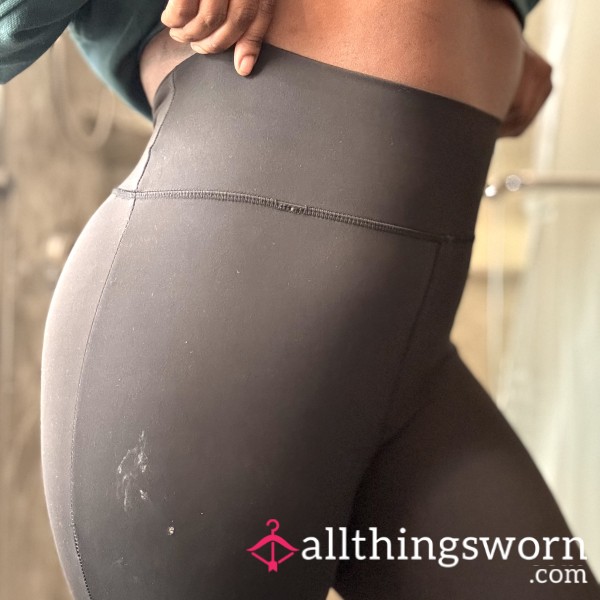 Worn WeWoreWhat Nylon Workout Leggings (Large)