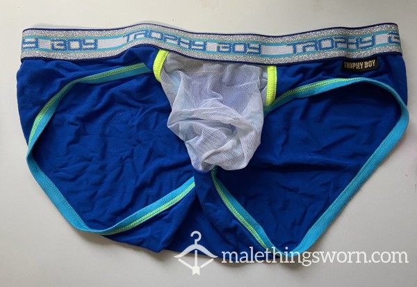 XL Blue Trophy Boy Briefs With Mesh Pouch (35-38 In / 89-96 Cm)