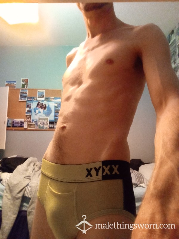 Xyxx Briefs Gree And Black With Front Pouch Size S