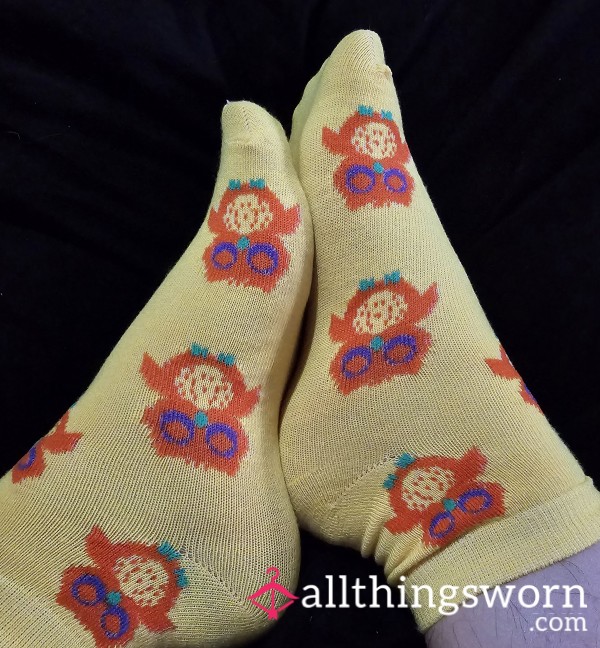 BBW Yellow Ankle Socks With Colorful Owls