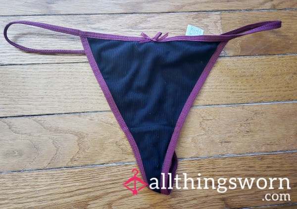 Yummy 😋 Burgundy And Black G-string