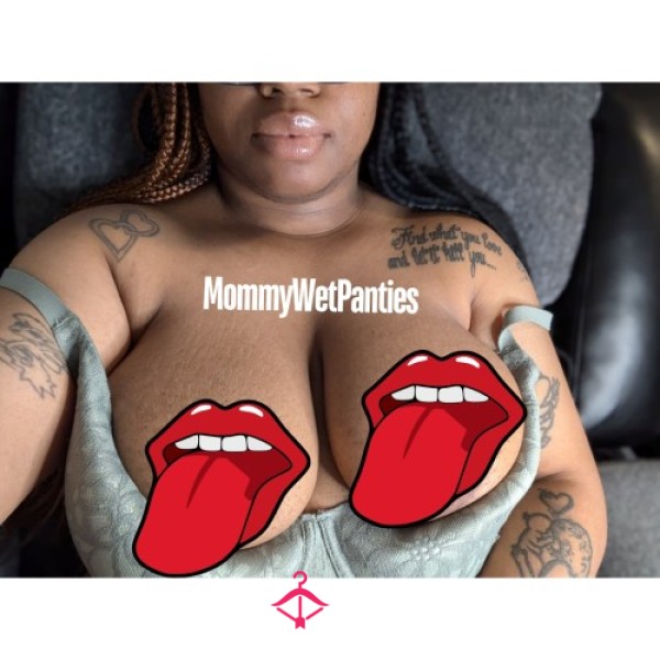 MommyWetPanties