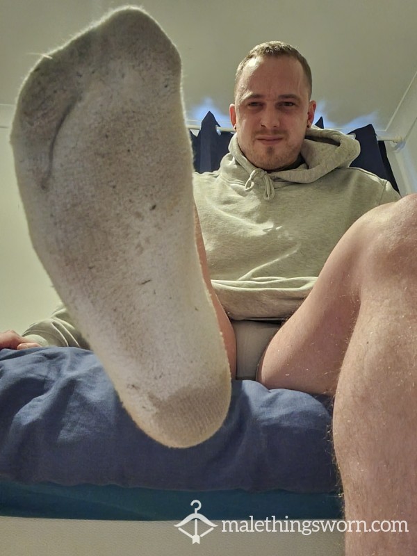 Pantsandsocksguy69