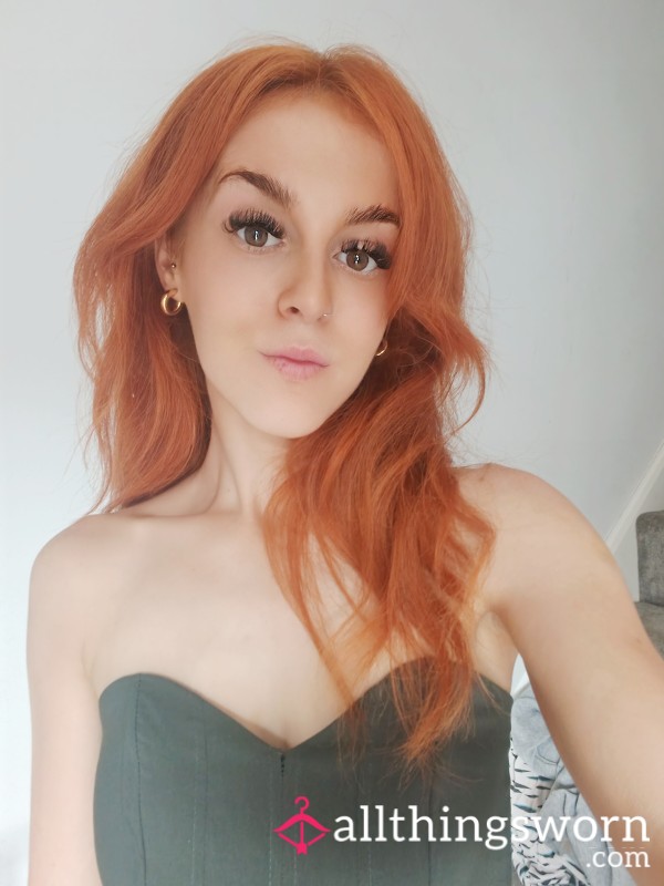 PetiteRedhead95