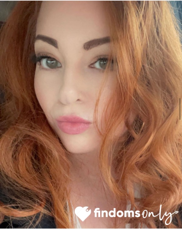 Redheadgoddess211